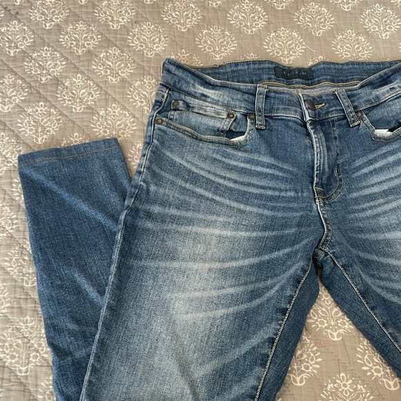 Aeropostale Dark Wash Skinny Jeans Size: 28 - Picture 7 of 8